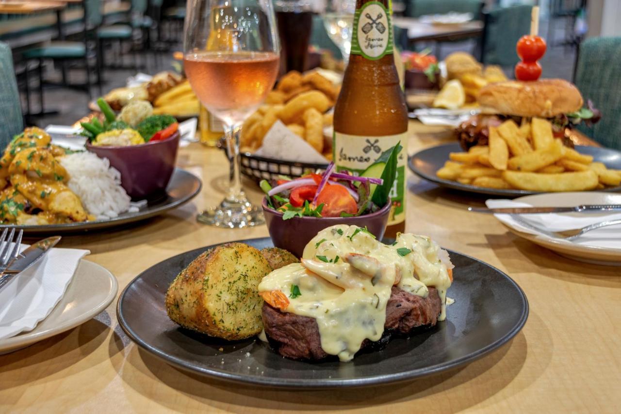 Gawler Arms Hotel Экстерьер фото