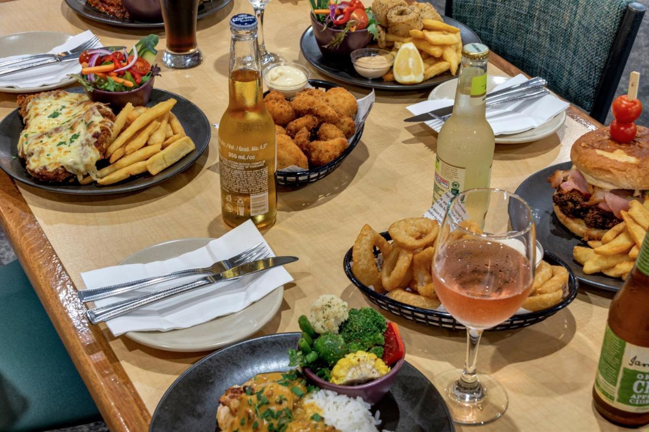 Gawler Arms Hotel Экстерьер фото